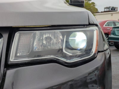 2019 Jeep Grand Cherokee Laredo E 4x2