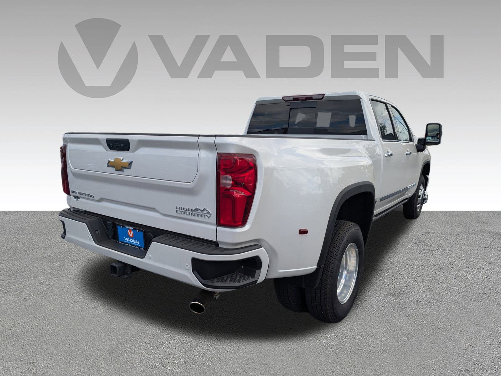 2024 Chevrolet Silverado 3500 HD High Country