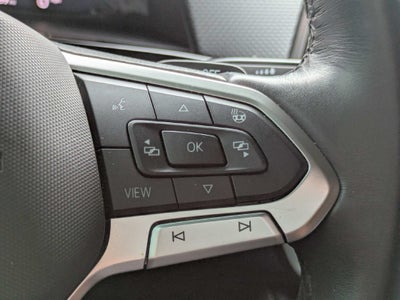 2024 Volkswagen Atlas Cross Sport 2.0T SEL R-Line