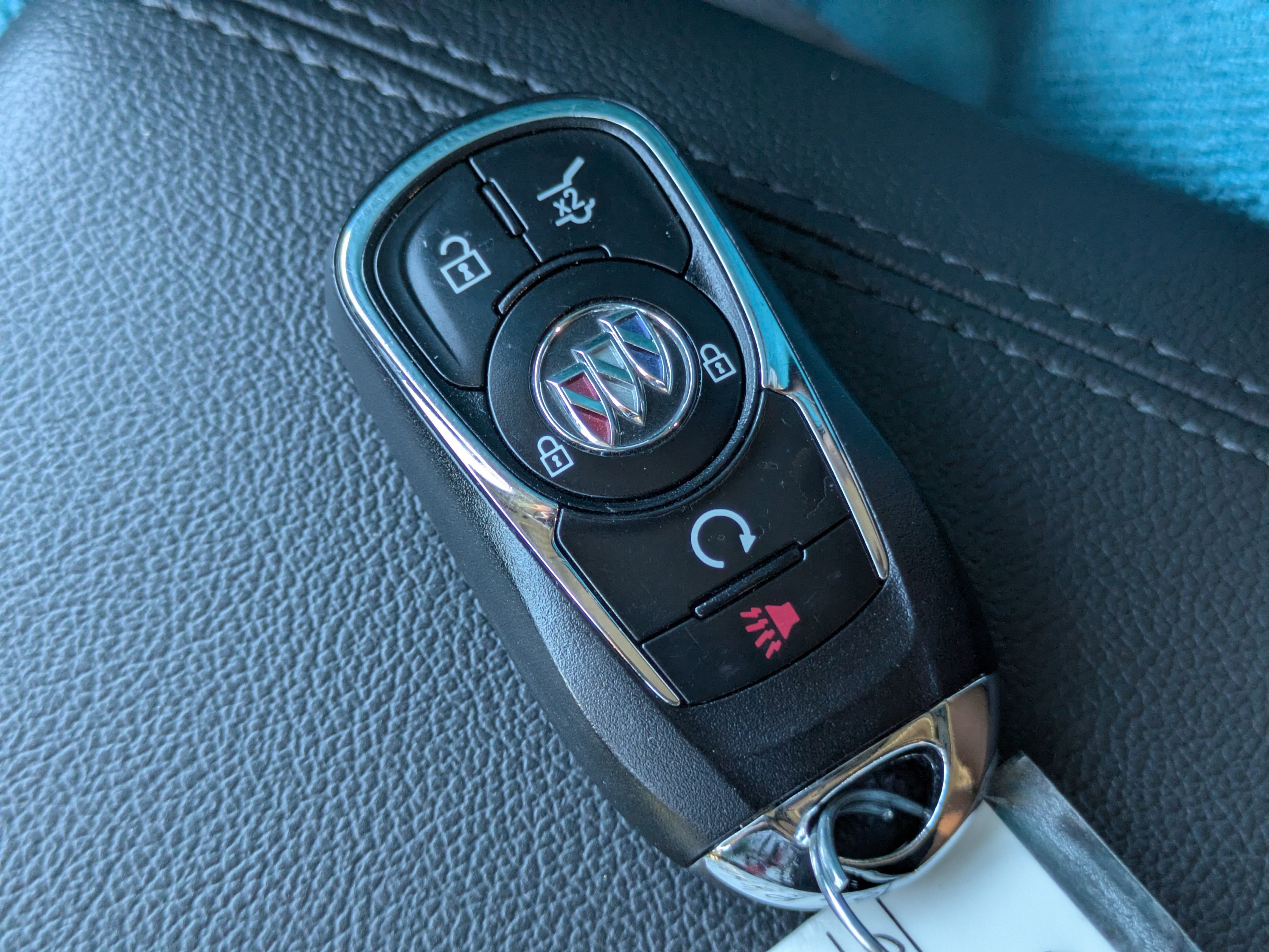 2022 Buick Encore GX Essence