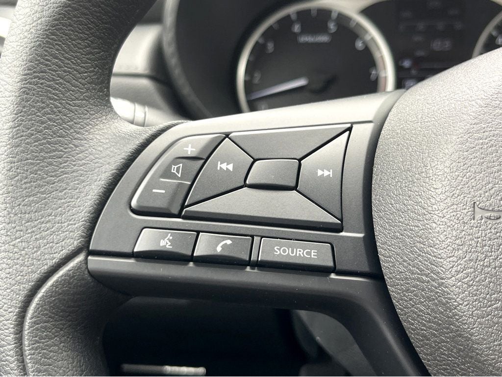 2024 Nissan Versa 1.6 S