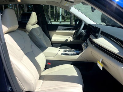 2025 INFINITI QX60 PURE