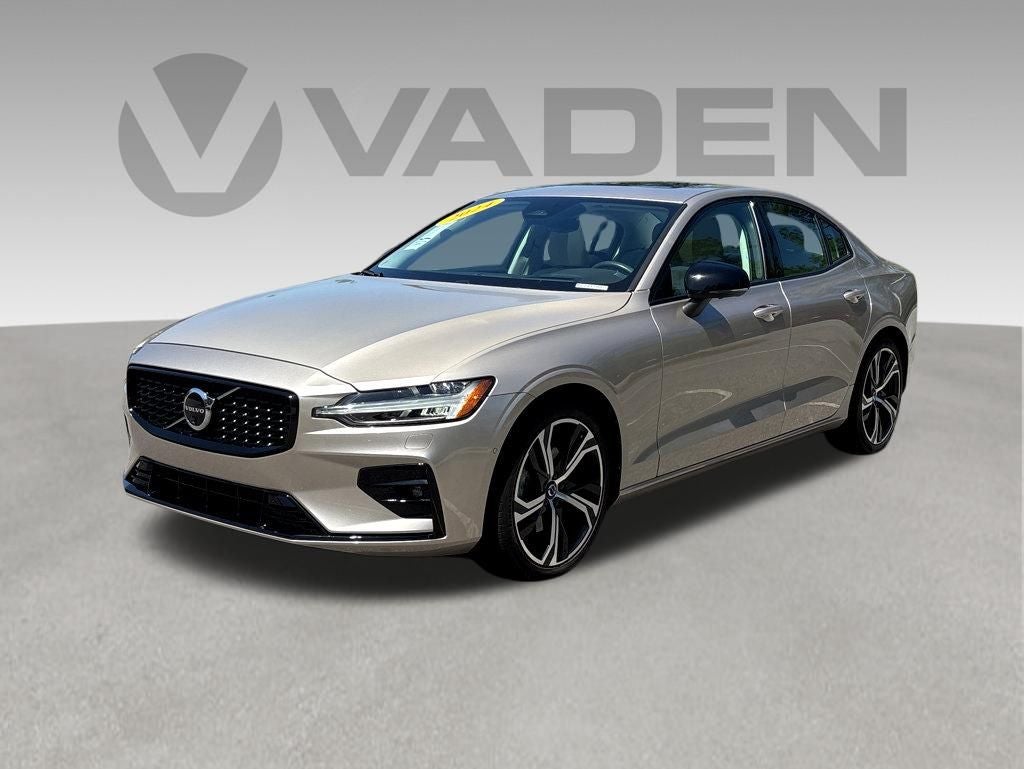 2024 Volvo S60 Ultimate