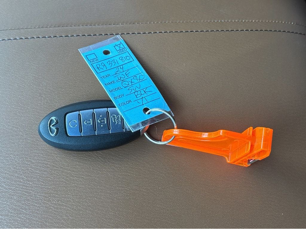 2024 INFINITI QX80 Sensory