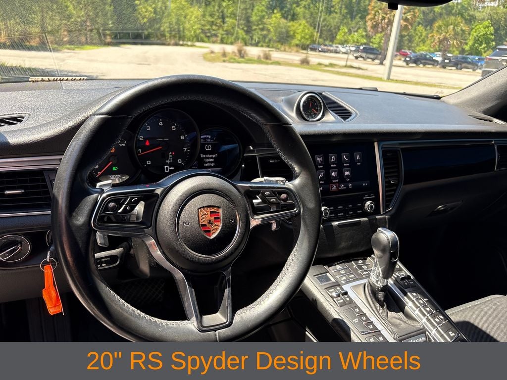 2018 Porsche Macan Base
