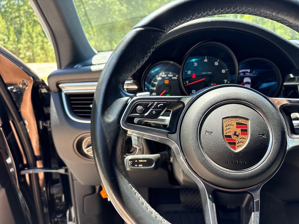 2018 Porsche Macan Base