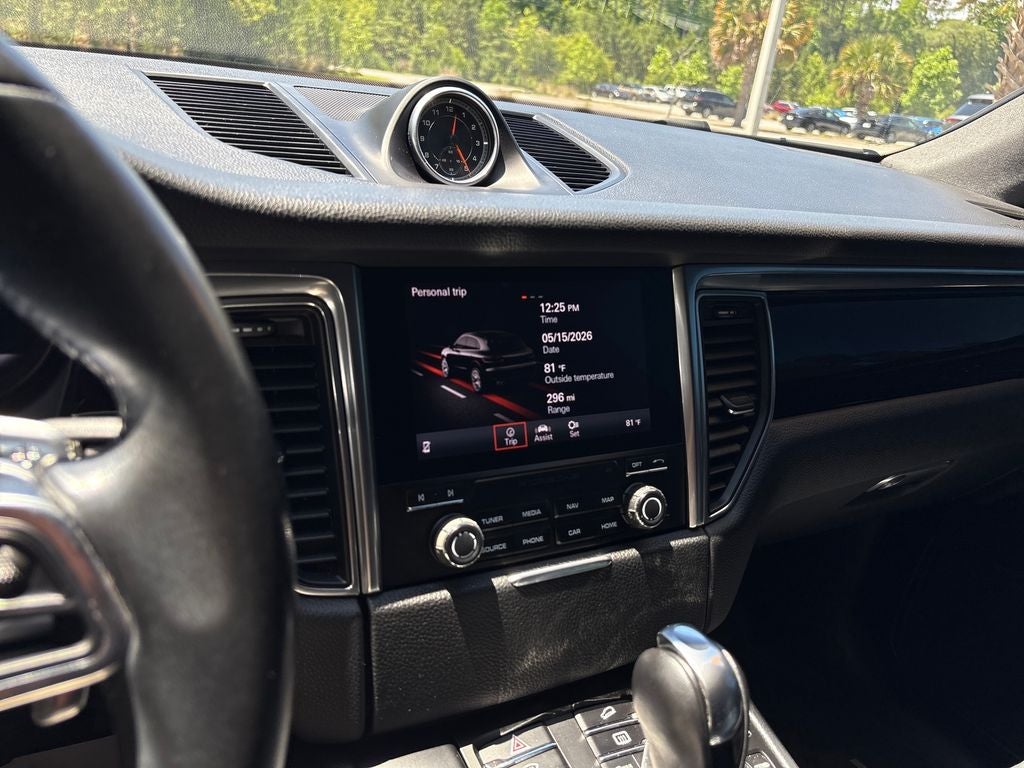 2018 Porsche Macan Base