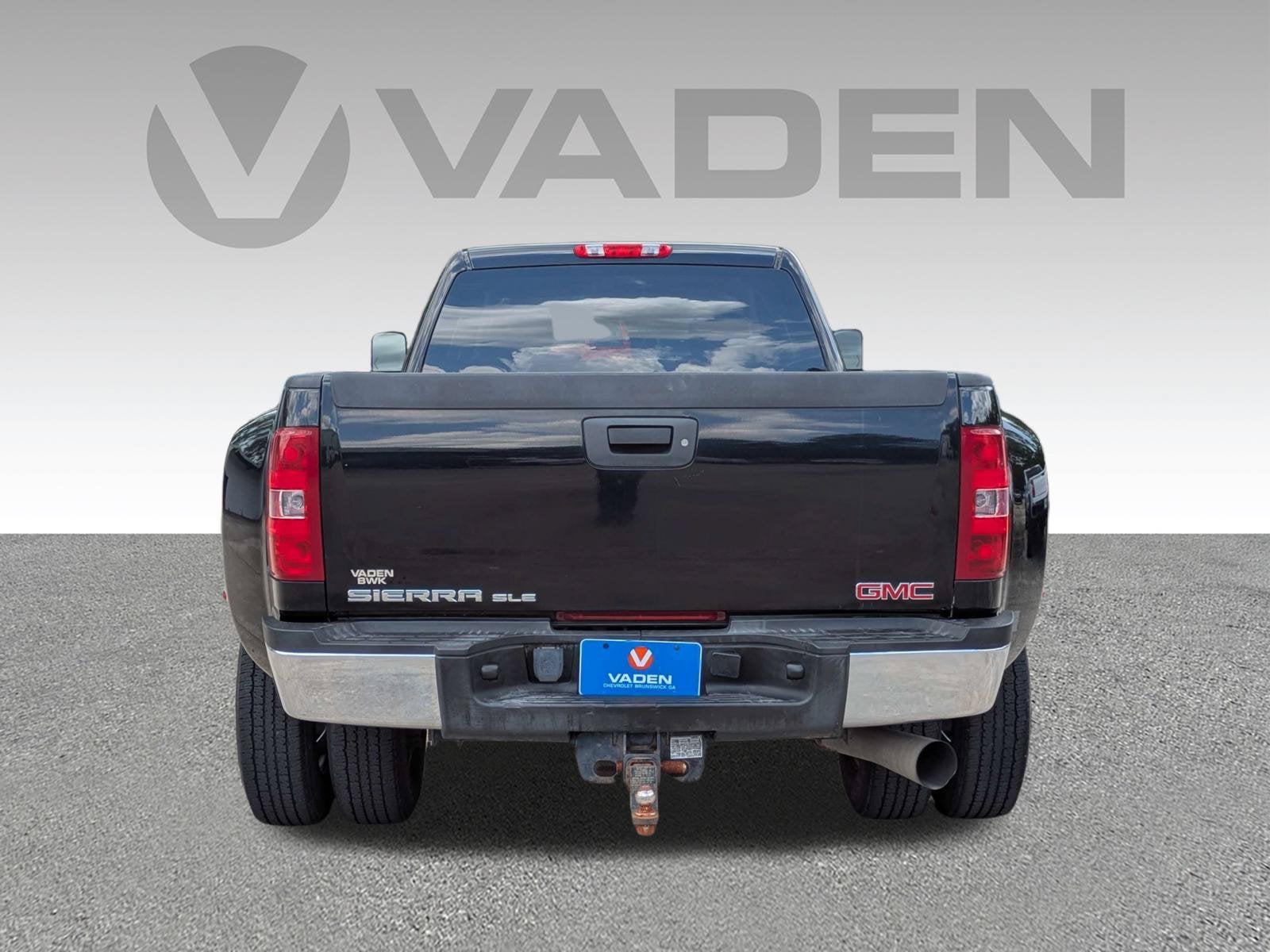 2011 GMC Sierra 3500 HD DRW SLE