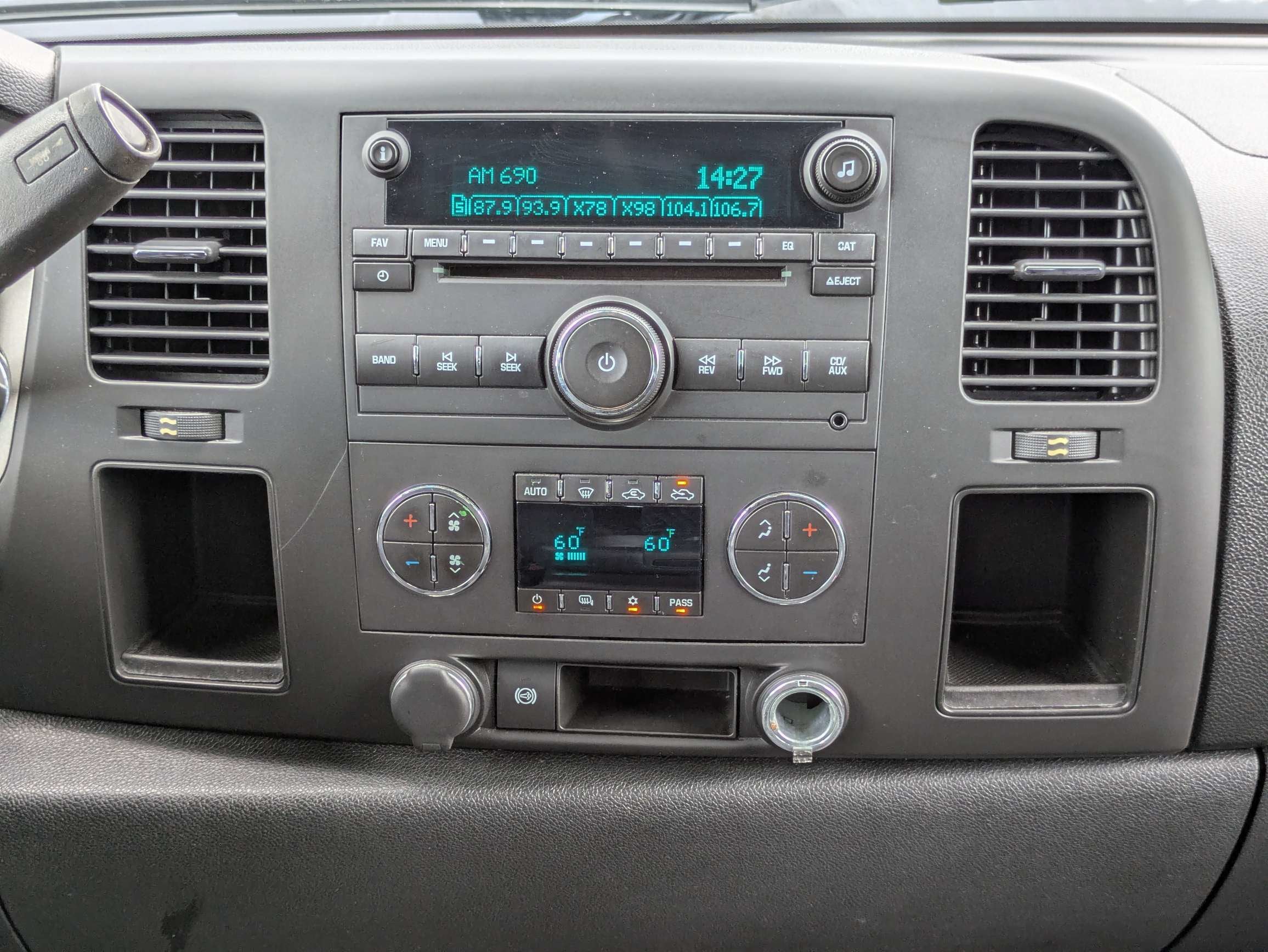 2011 GMC Sierra 3500 HD DRW SLE