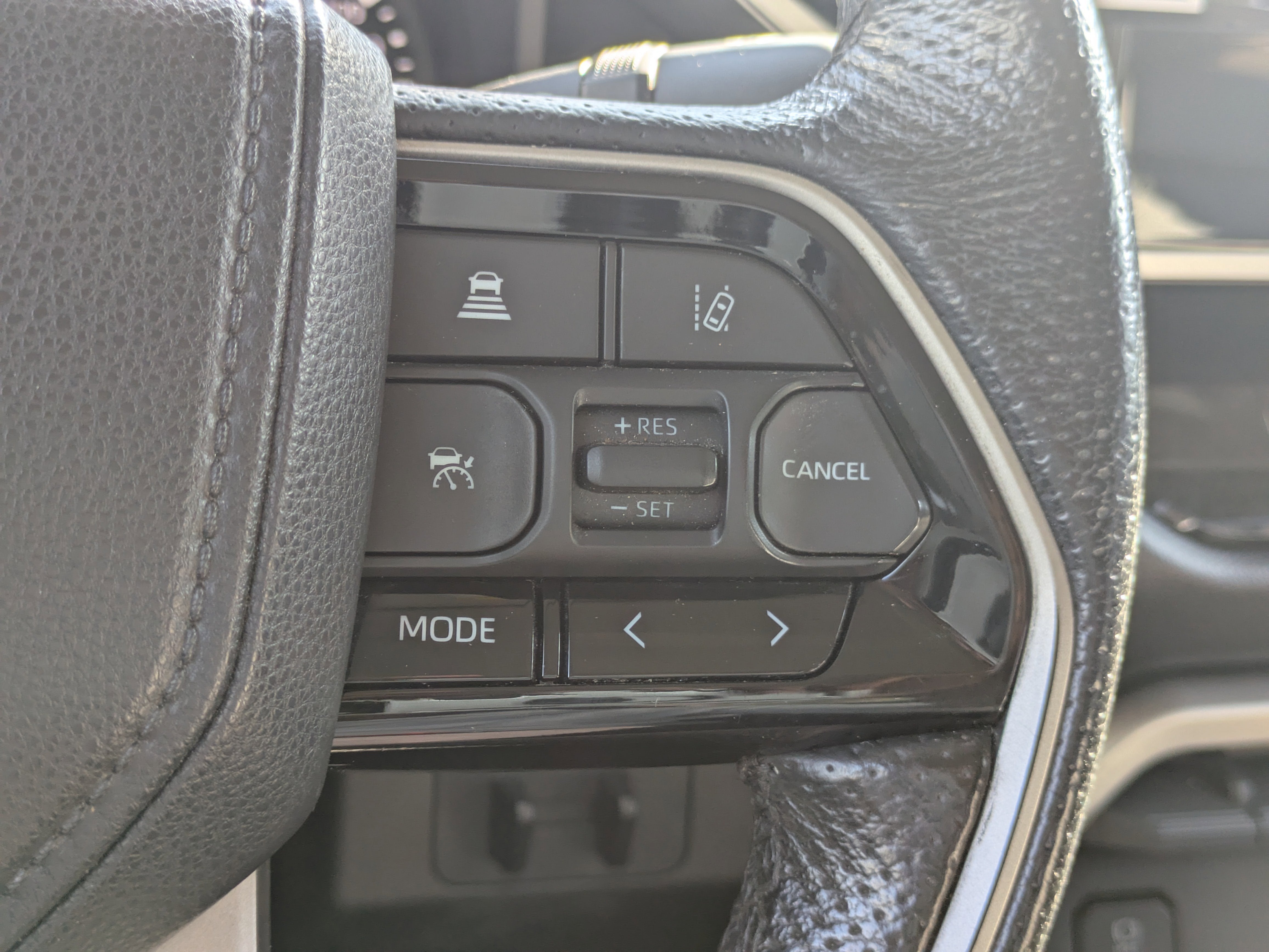 2022 Toyota Tundra 2WD SR5