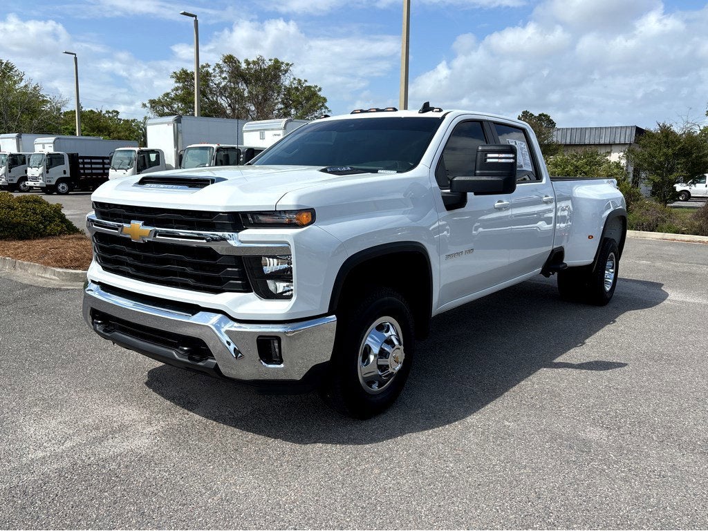 2025 Chevrolet Silverado 3500HD LT