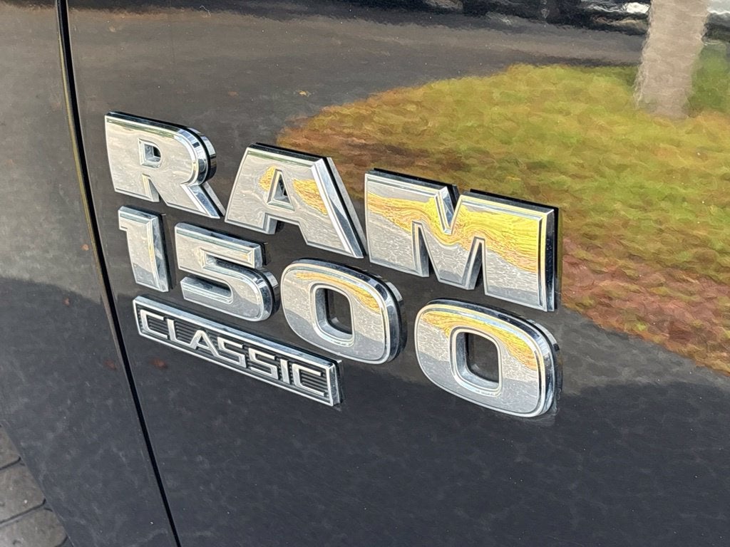2024 RAM 1500 Classic SLT