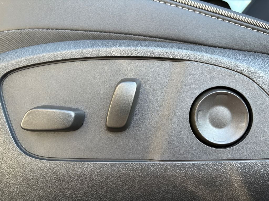 2025 Chevrolet Silverado EV LT - Extended Range