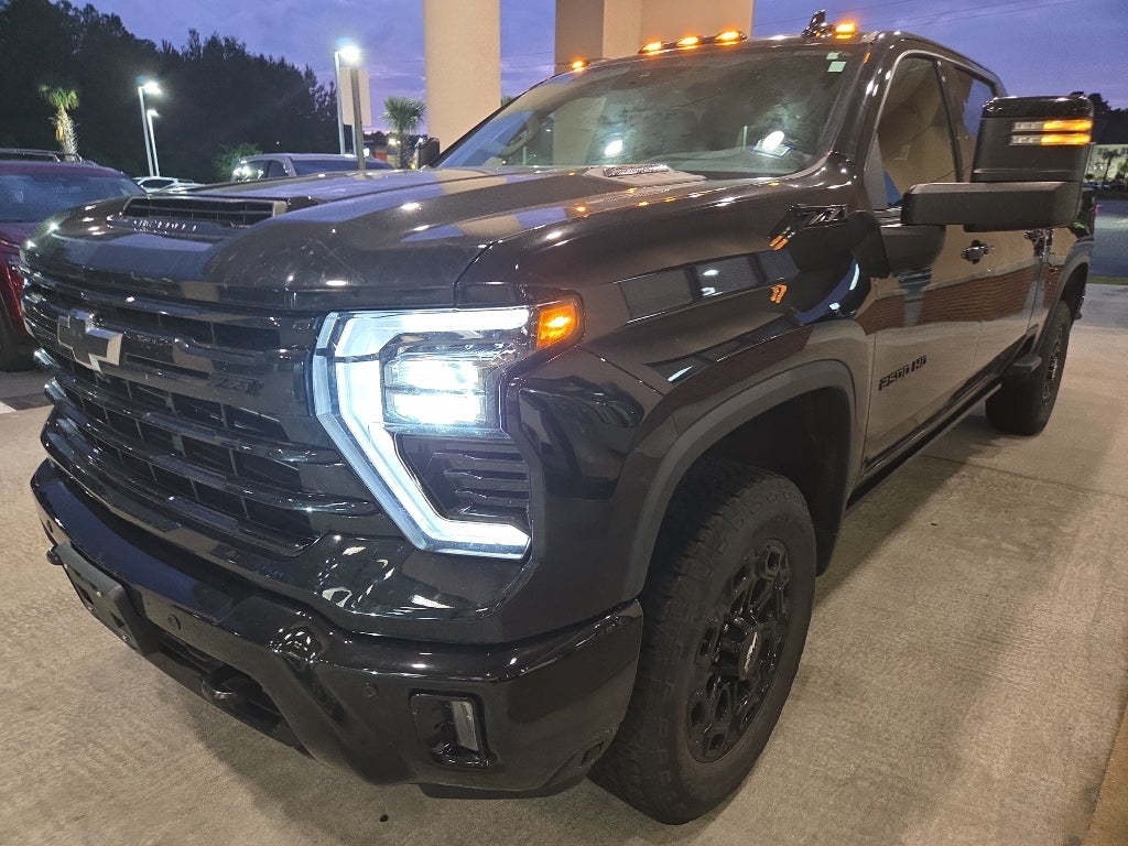 2024 Chevrolet Silverado HD LTZ 4WD Crew Cab Standard Box's photo