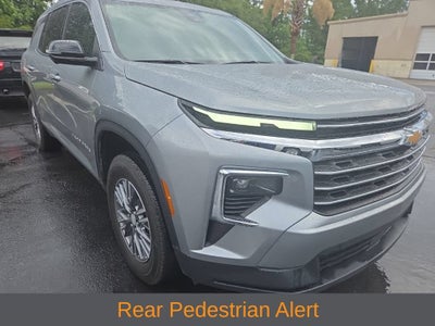 2025 Chevrolet Traverse FWD LT