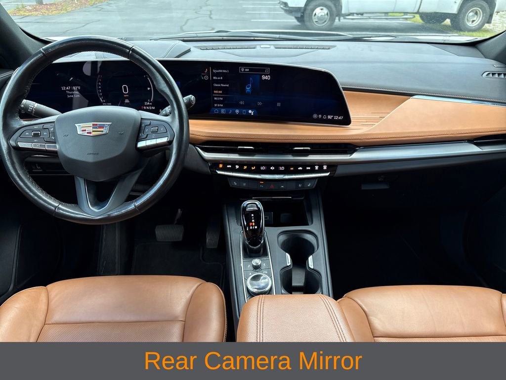 2024 Cadillac XT4 Premium Luxury
