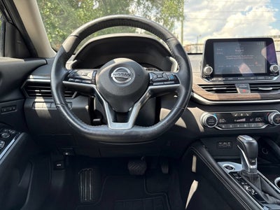 2020 Nissan Altima 2.0 Platinum