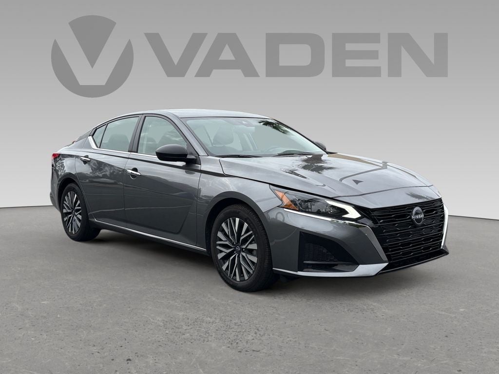 2024 Nissan Altima SV