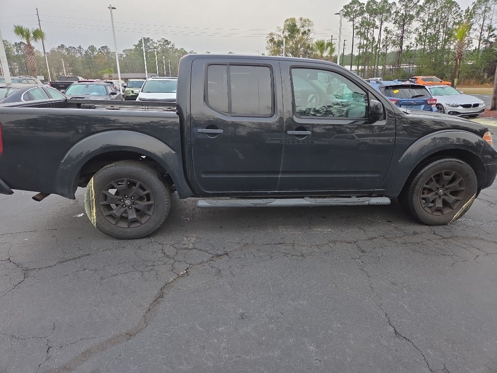 2021 Nissan Frontier SV