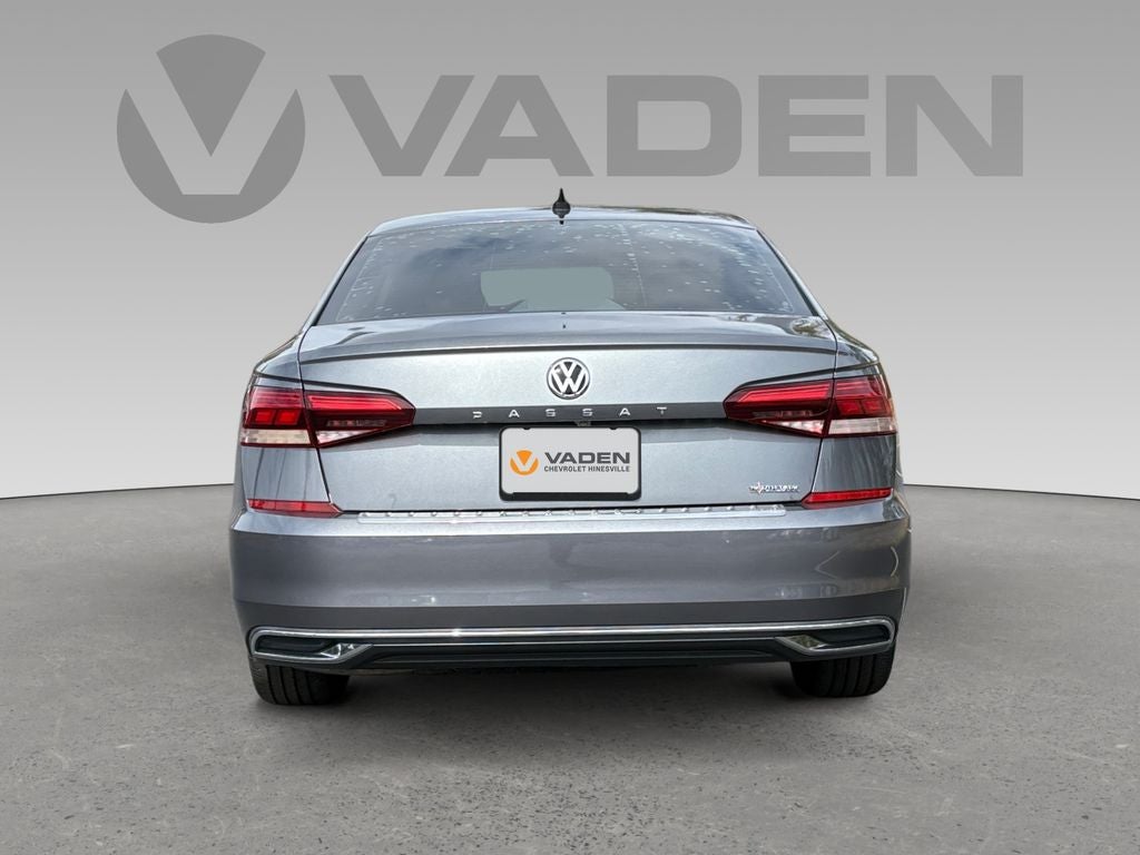 2022 Volkswagen Passat 2.0T SE