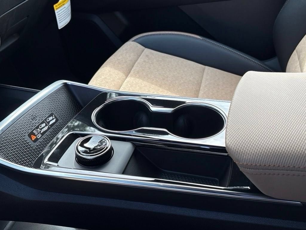 2027 Chevrolet Equinox ACTIV - Photo 27