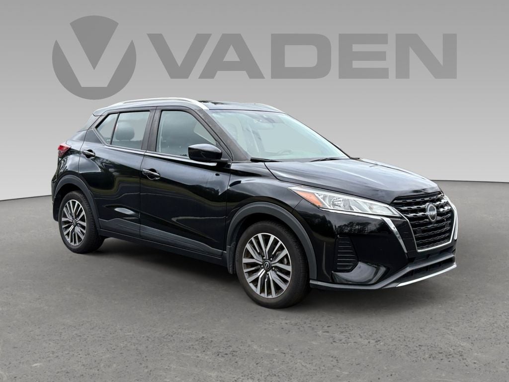 2022 Nissan Kicks 1.6 SV's photo