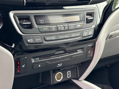 2022 Honda Pilot Touring 7-Passenger