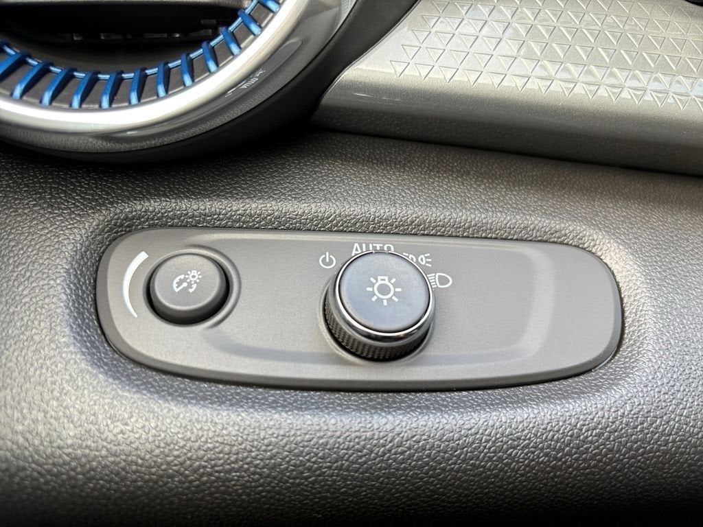 2026 Chevrolet Trax LT - Photo 24
