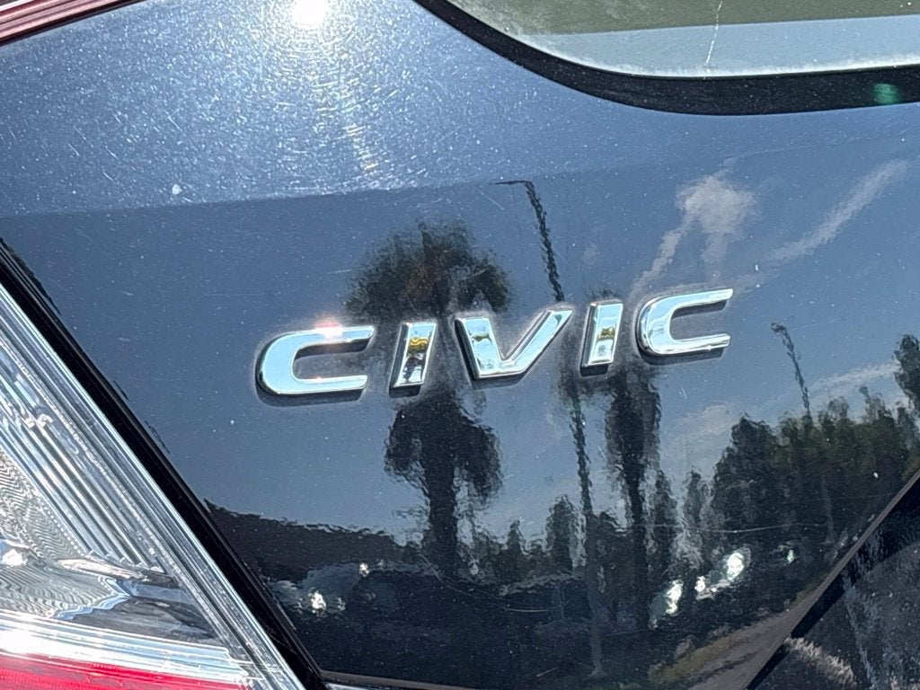2018 Honda Civic Hatchback EX